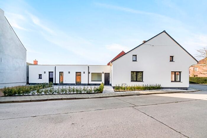 OudSmetlede, Lede : Maison 4 pièces à vendre