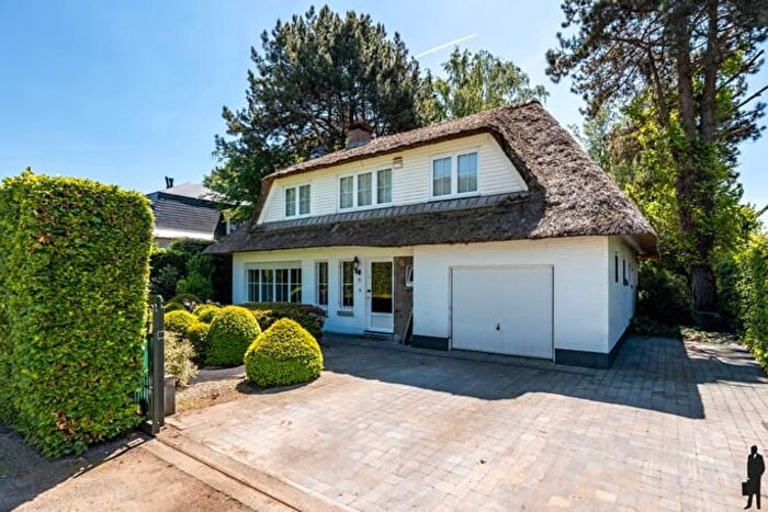 Barones L De Borrekenslaan, Aartselaar : Maison 4 pièces à louer