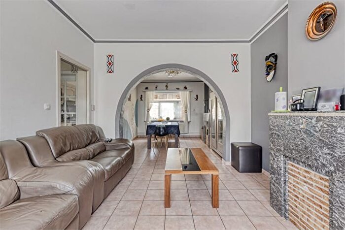 Maison 6 pièces à vendre à Astridlaan, Ninove
