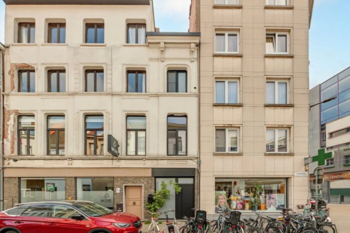 Lamorinièrestraat, Antwerpen : Appartement 13 pièces à vendre