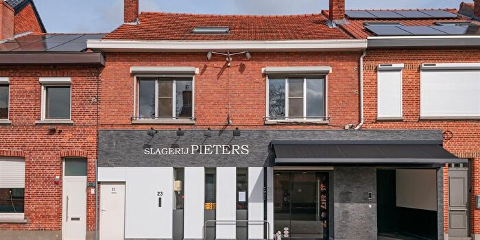 Maison 3 pièces à vendre - Leeuwenstraat, Brasschaat