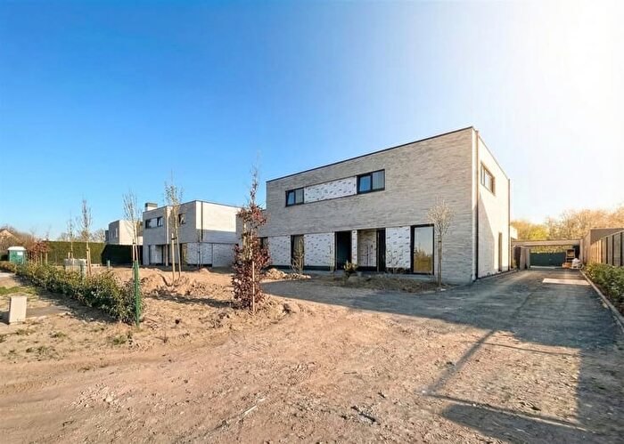 Appartement à Voorhout, KEMZEKE, à vendre