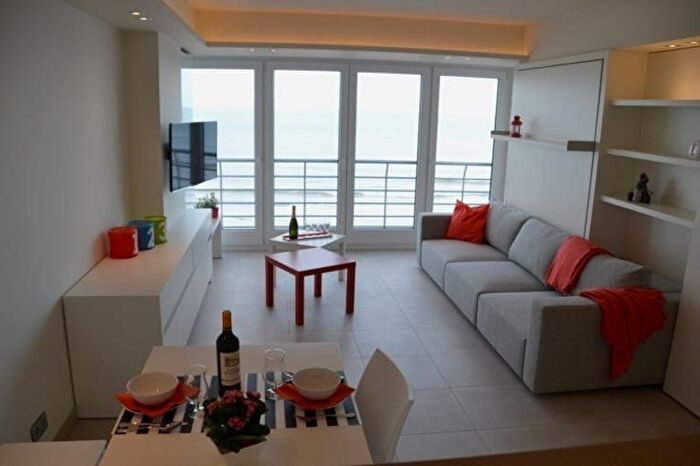 Appartement 1 pièce à Zeedijk, B, à louer