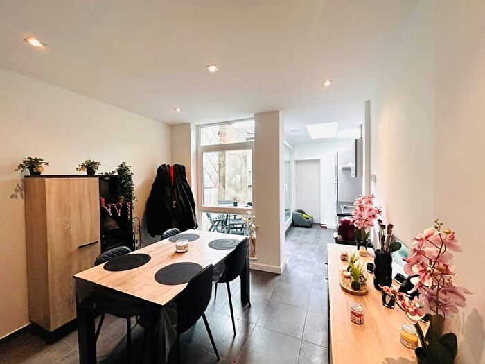 Maison 3 pièces à vendre à Chaussée de Cuesmes, MONS