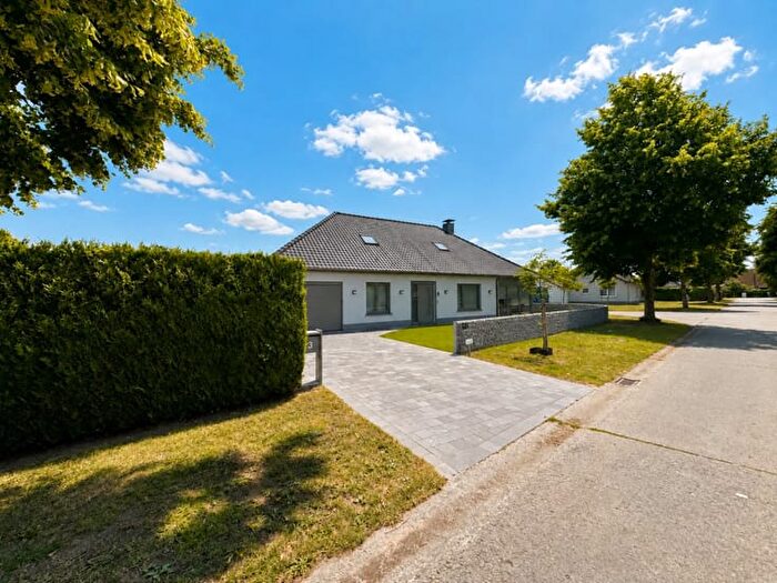 Maison 1 pièce à vendre à Kievitstraat, Ertvelde