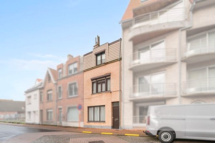 Maison 4 pièces à Golfstraat, Bredene, à vendre