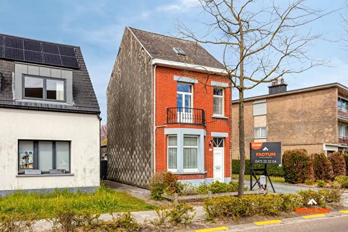 Maison 2 pièces à Moederhoefstraat, LINT, à vendre