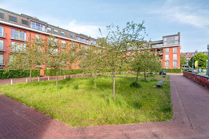 Appartement 2 pièces à vendre à Guldenbergplantsoen, Kortrijk