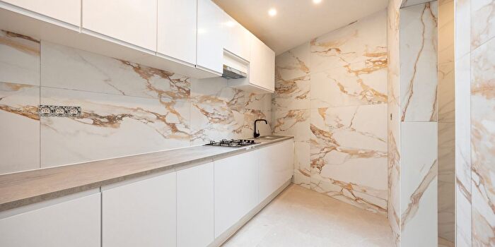 Maison 3 pièces à vendre à Jan Palfijnstraat, Antwerpen