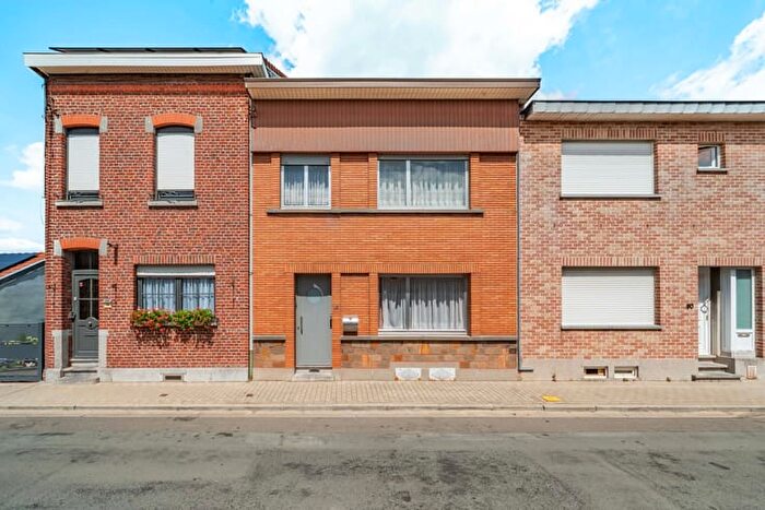 Maison 16 pièces à vendre - Cotillages, Ougrée