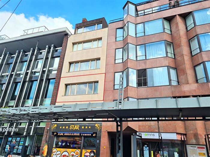 Grote Markt, TURNHOUT : Appartement 2 pièces à louer