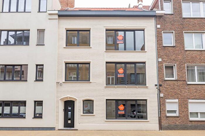 Appartement 8 pièces à vendre - Aartshertogstraat, Oostende
