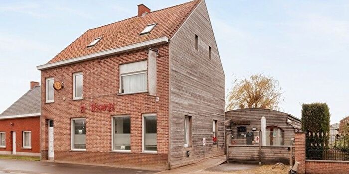 Maison 6 pièces à vendre à Ieperstraat, Staden