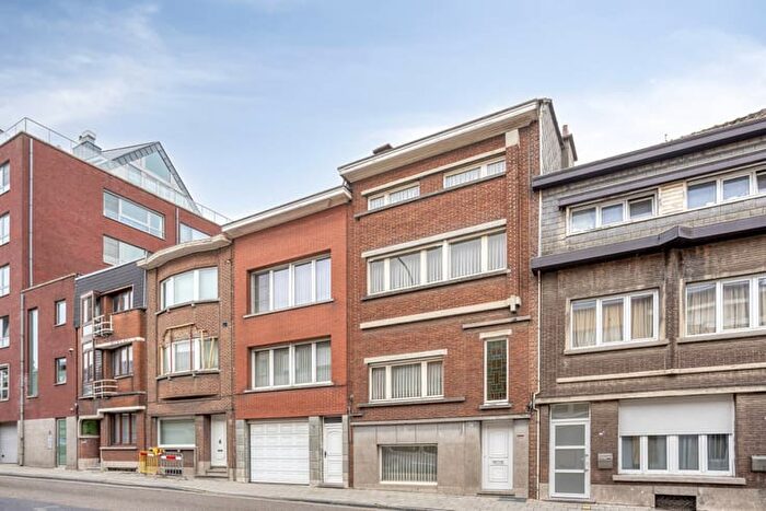 Emile Vanderveldestraat, Boom : Maison 5 pièces à vendre
