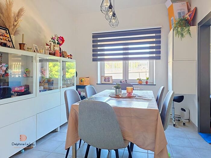 Appartement 1 pièce à Rue de la Molignée, Anhée, à louer