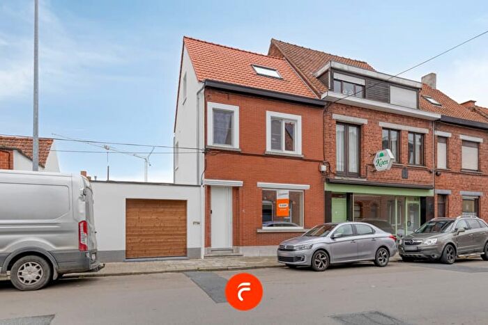 Maison 10 pièces à vendre à Groeningestraat, Izegem