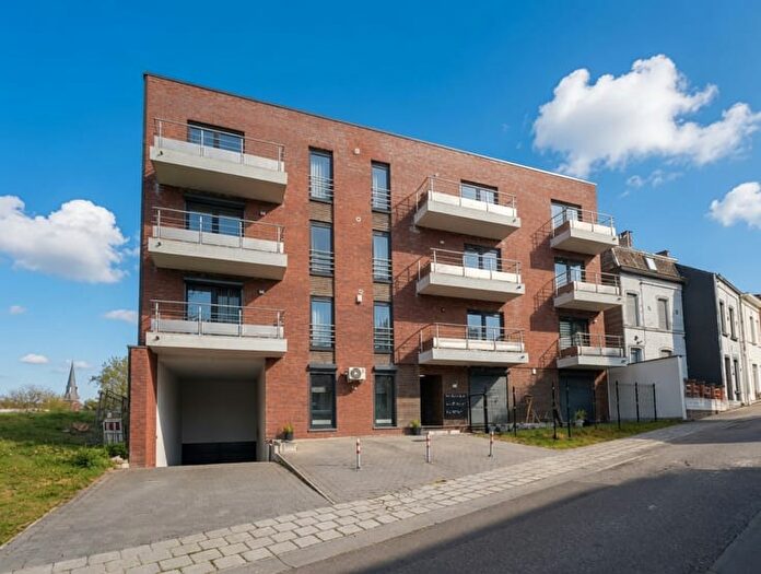 Appartement 2 pièces à vendre à Rue Des Surs, Fontainel'Évêque