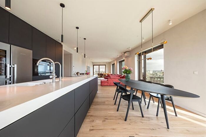 Jan Vanhoenackerstraat, ANTWERPEN : Appartement 2 pièces à vendre