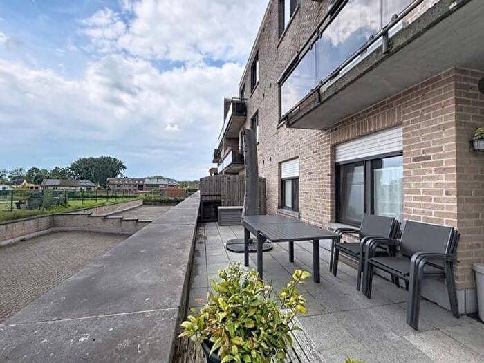 Hendrik Consciencestraat, SintPietersLeeuw : Appartement 3 pièces à vendre