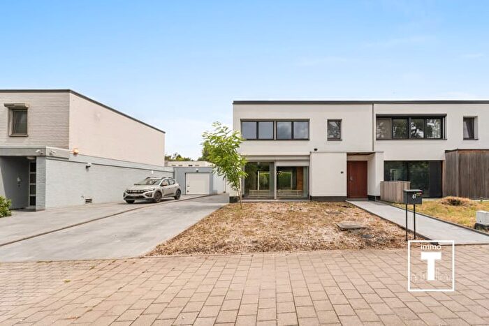 Maison 13 pièces à vendre à Ringvaartstraat, Merelbeke