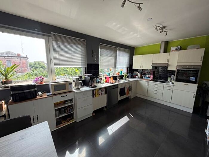 Appartement 2 pièces à Rue des Amours, La Louvière, à louer