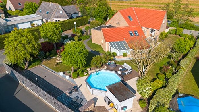 Maison 6 pièces à vendre à Duinkerkekeiweg, De Panne