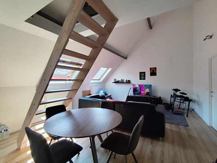 Appartement à louer - Rue Adhémar Vandeplassche, C