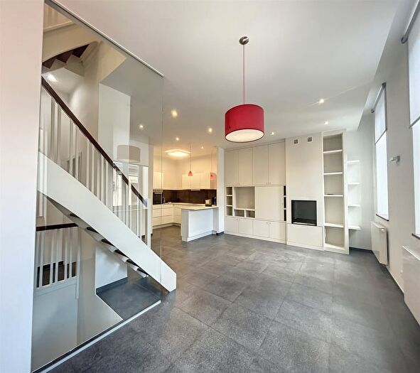 Rue Emile Vandervelde, FLEURUS - Appartement 2 pièces à louer