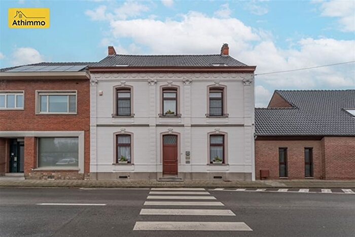 Maison 4 pièces à chaussée de Brunehaut, QUEVAUCAMPS, à vendre