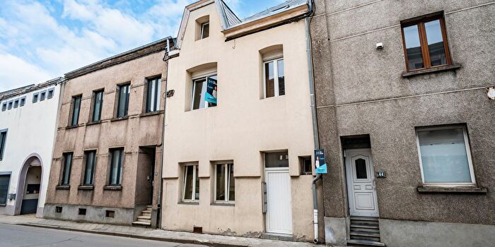 Maison 3 pièces à Rue Joseph Netzer, Arlon, à vendre