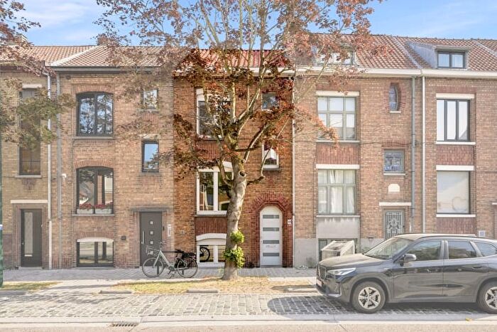 Karel De Stoutelaan, Brugge : Maison 4 pièces à vendre