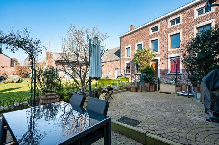 Maison 5 pièces à Rue Paradis et, Lixhe, à vendre