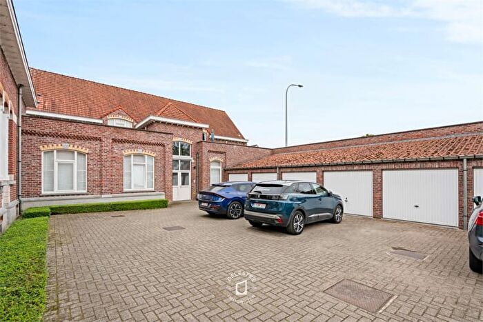 Appartement 6 pièces à Brusselsesteenweg BUS, Asse, à vendre