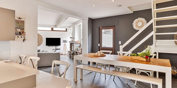Bergensesteenweg, SintPietersLeeuw : Maison 3 pièces à vendre