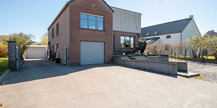 Maison 4 pièces à Willekenslaan, Betekom, à vendre
