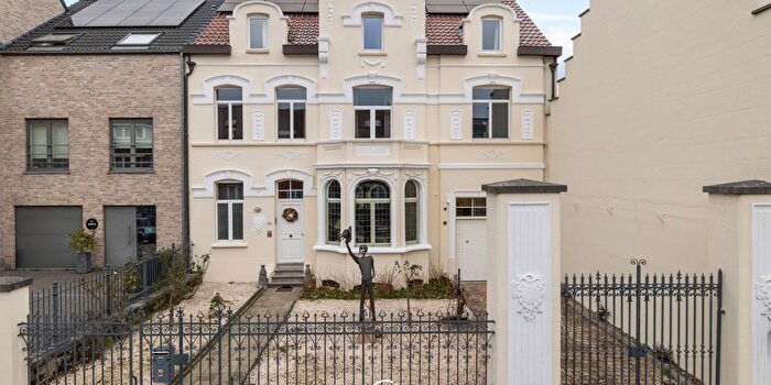 Maison 5 pièces à vendre - Ruisbroeksesteenweg, SintPietersLeeuw