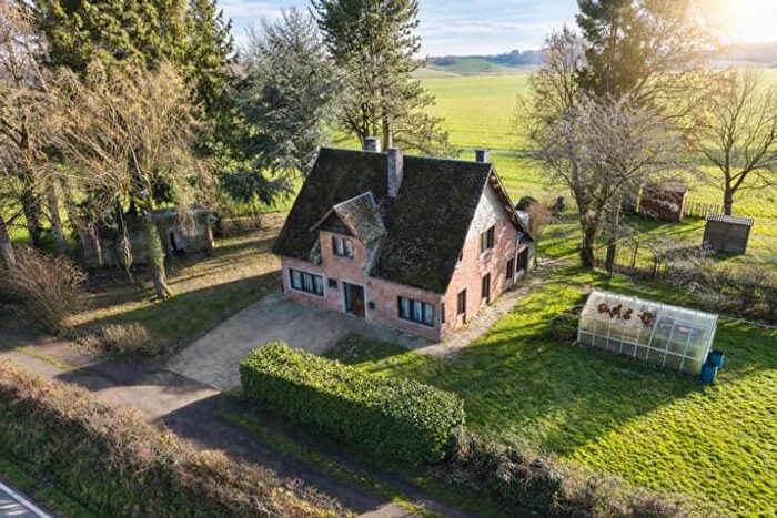 Maison 4 pièces à vendre - Route d'Yvoir, Ciney Braibant