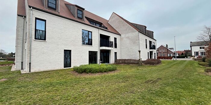 Gistelsteenweg, Varsenare : Appartement 2 pièces à louer