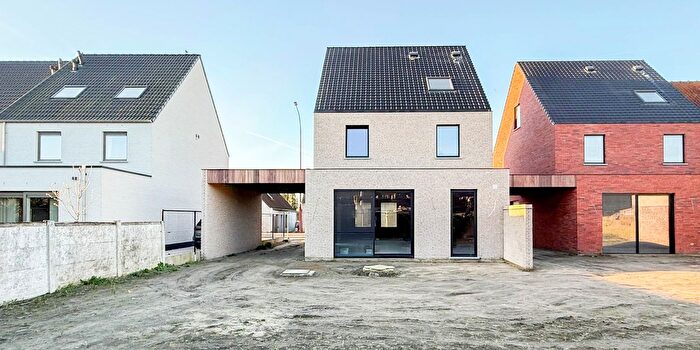 Maison 4 pièces à vendre à Stationsstraat, Gavere
