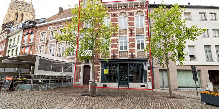 Maison 6 pièces à vendre à Grote Markt, Tongeren