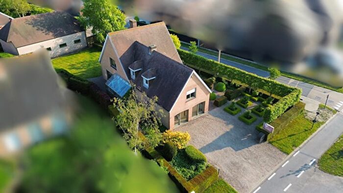 Maison 4 pièces à vendre - Brugsestraat, Zedelgem