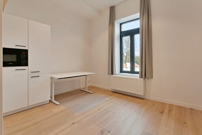 Appartement 1 pièce à Demerstraat a, Hasselt, à louer