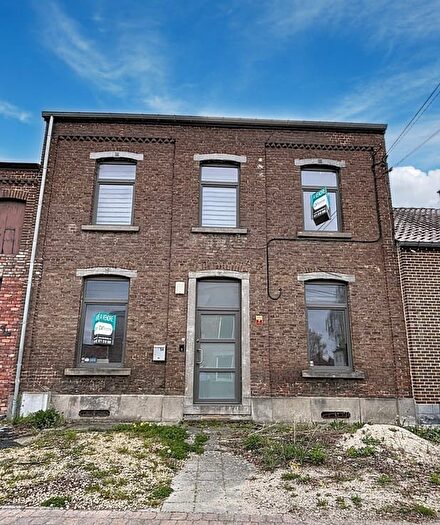 Maison 5 pièces à vendre - Rue Van Cutsem, JEMEPPESURSAMBRE