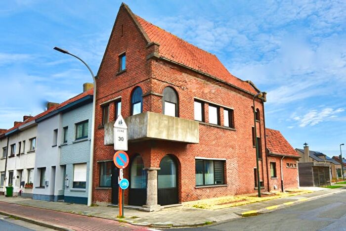 Maison 19 pièces à Burgemeester Lionel Pussemierstraat, Eeklo, à vendre