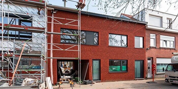 Maison 4 pièces à Heilig Bloedlaan, Hoogstraten, à vendre