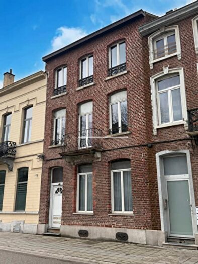 Boulevard John Fitzgerald Kennedy, Mons : Maison 4 pièces à vendre