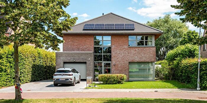 Maison 4 pièces à Torekensvelden, OnzeLieveVrouwWaver, à vendre