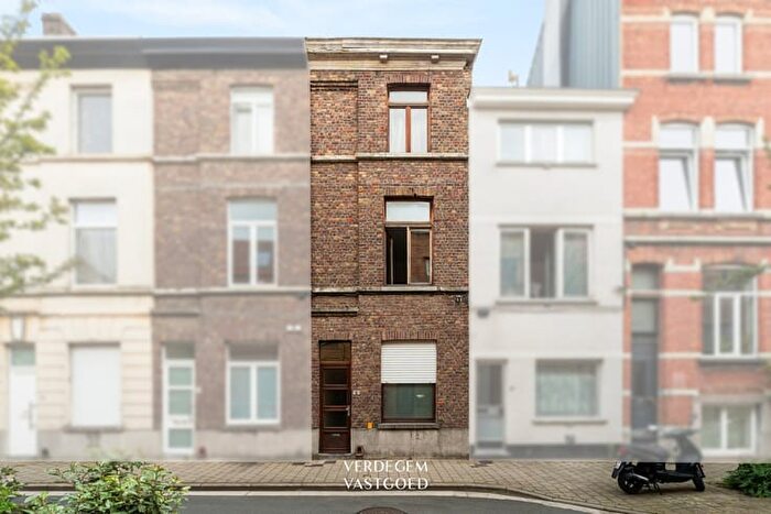 Spiegelhofstraat, GENT : Maison 5 pièces à vendre