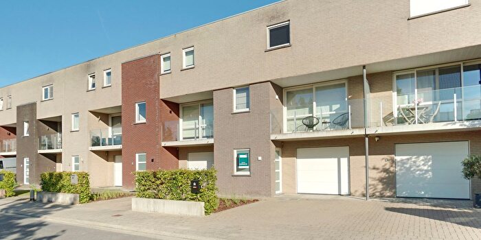 Maison 3 pièces à José Vermeerschplein, Heule, à louer