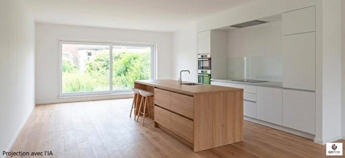 Maison 3 pièces à Chaussée de Mons, La Louvière HaineSaintPaul, à vendre